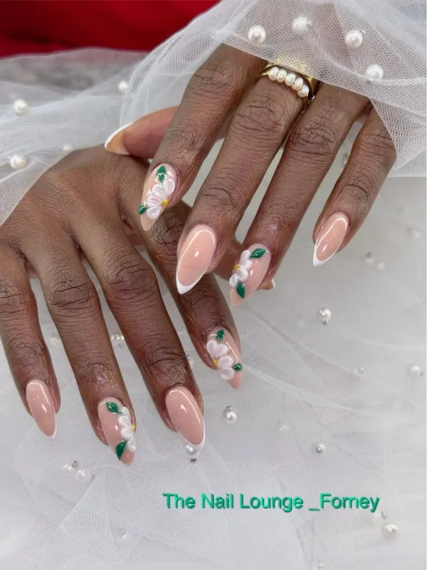 The Nail Lounge 30% OFF FOR SECOND SERVICES — Nail salon in Forney